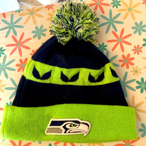 Seattle Seahawks Beanie Hat - Picture 1 of 4